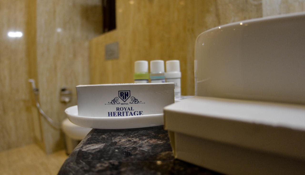 Hotel Royal Heritage Srīnagar Екстериор снимка